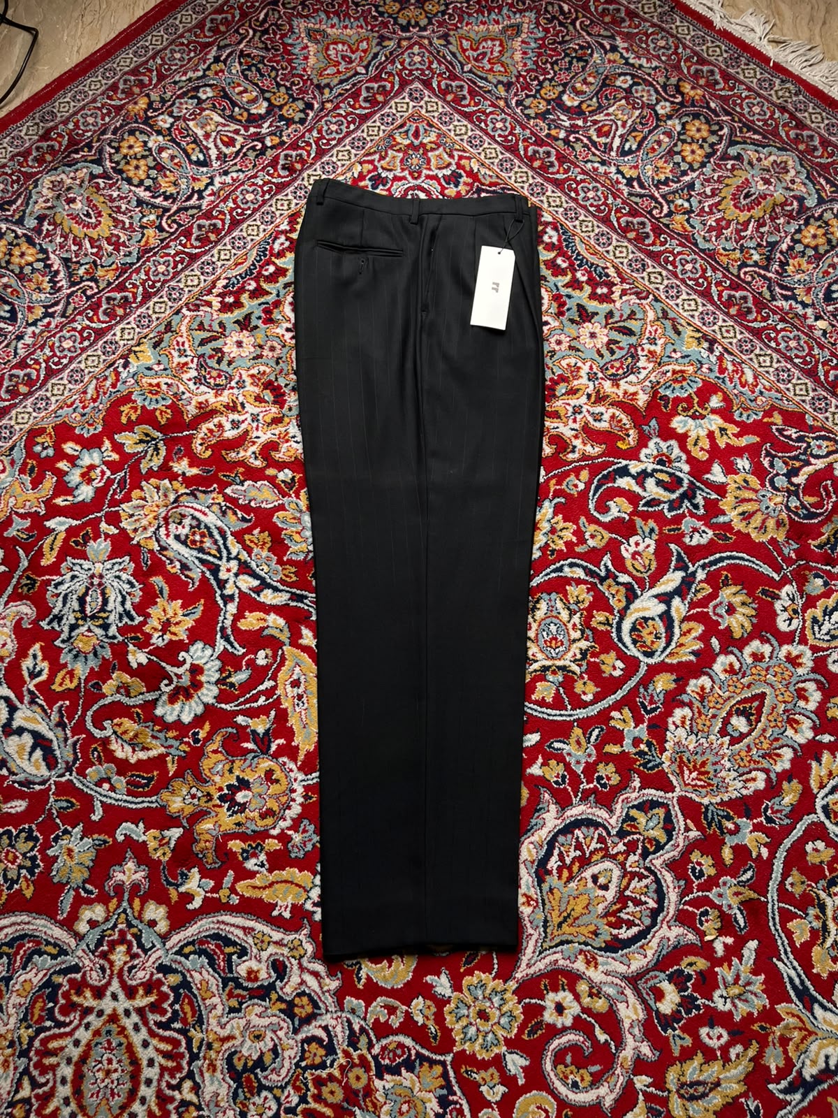 Vintage Straight Fit BLACK Pleated Pinstripe Dress Pants - 32