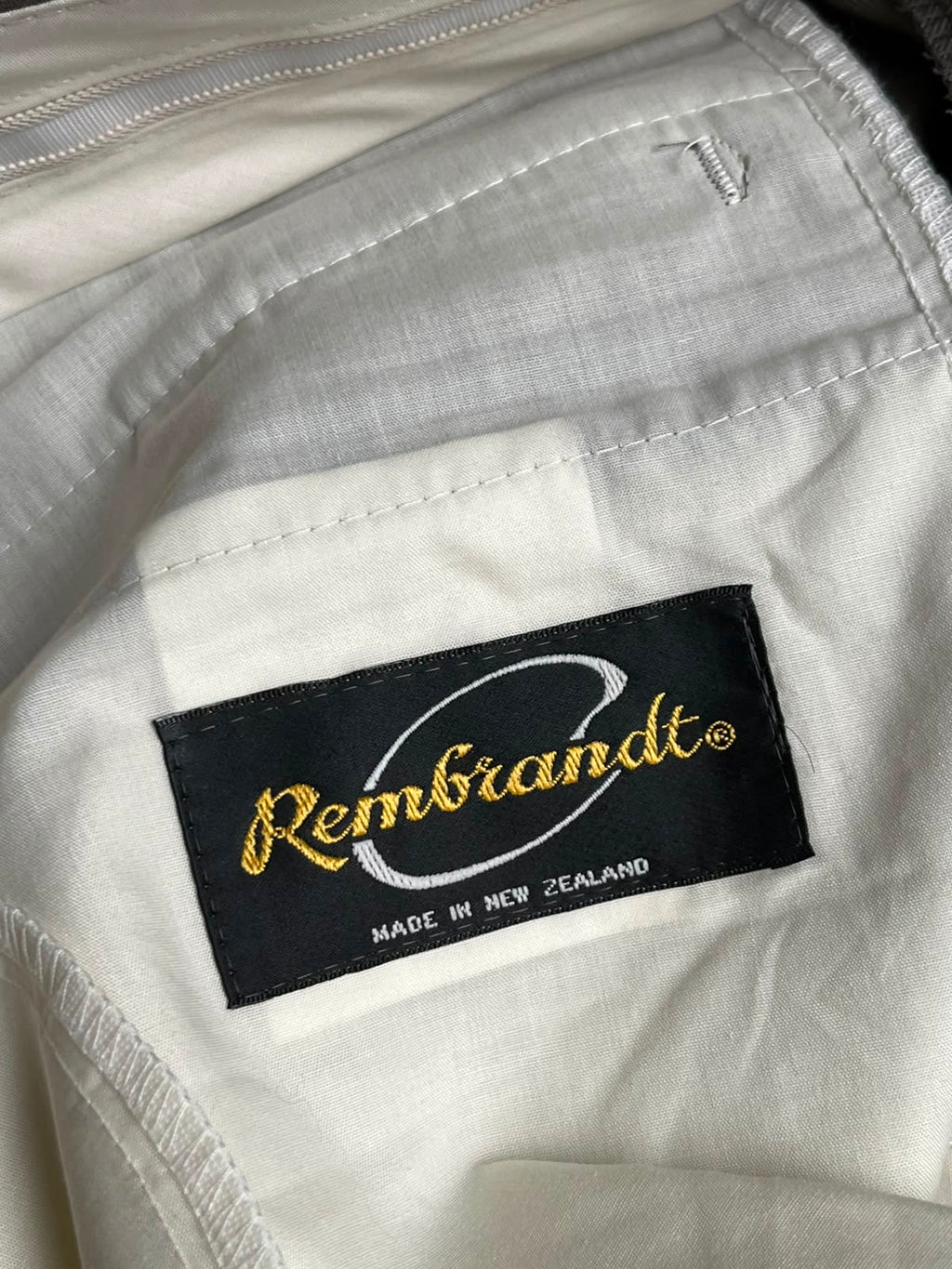 Rembrandt Taupe Brown Pleated Cuffed Dress Pants - 32