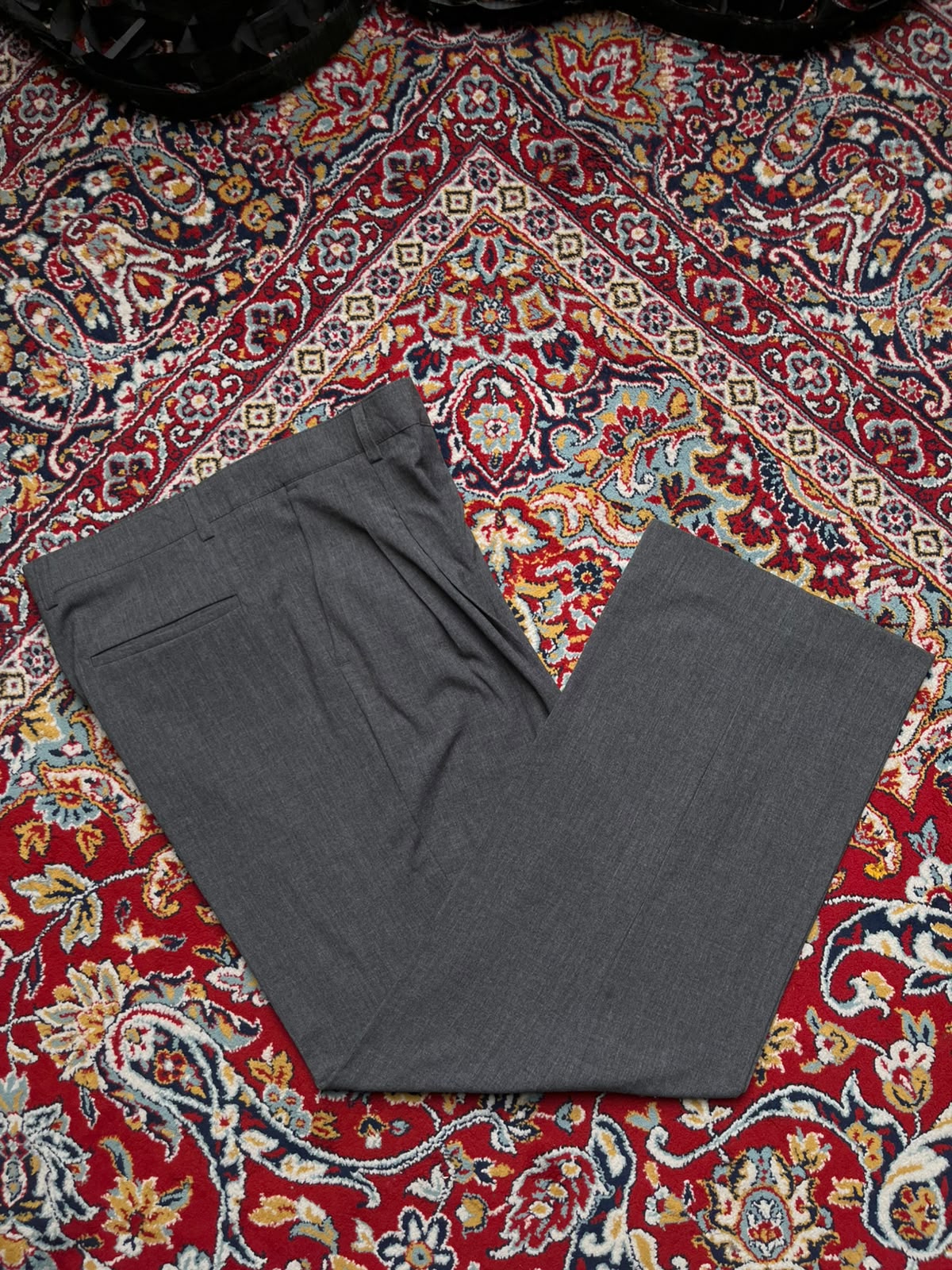 Lewy Solid Heather Gray Single Pleated Straight Fit Dress Pants - 32