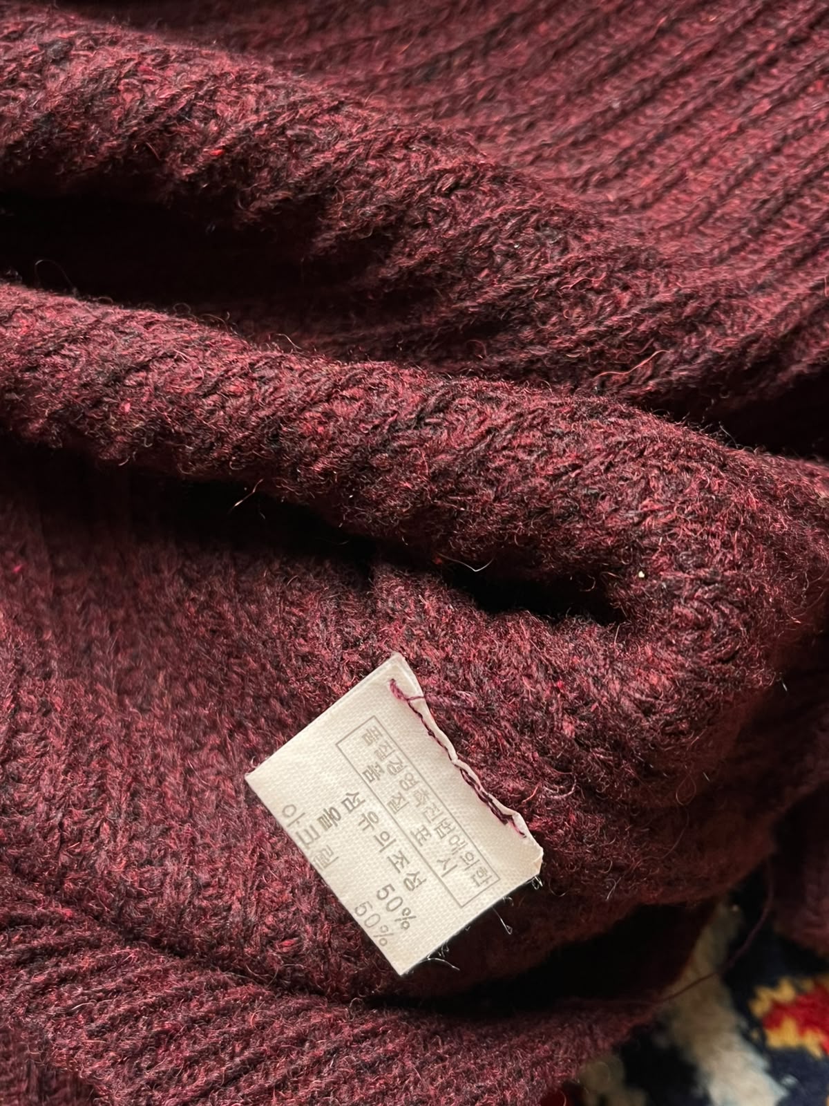 N J Maroon Ribbed Knit Raglan Crewneck Sweaters - XL