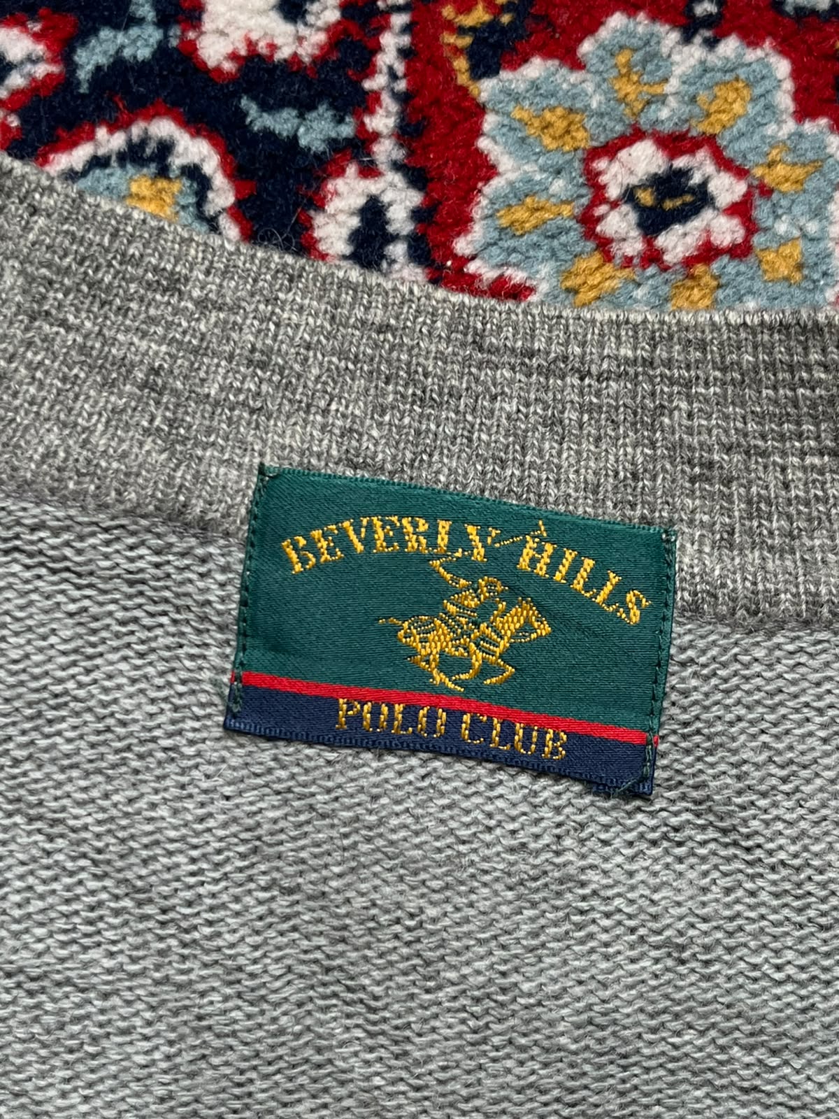 Beverly Hills Polo Club Gray Knit V-Neck Cardigan - M