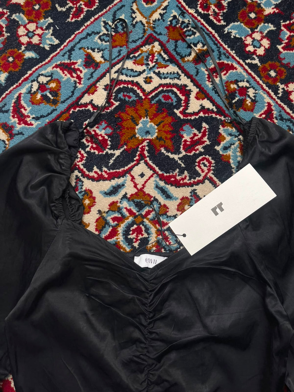 Envii Black Ruched Front Balloon Long Sleeve Blouse - M