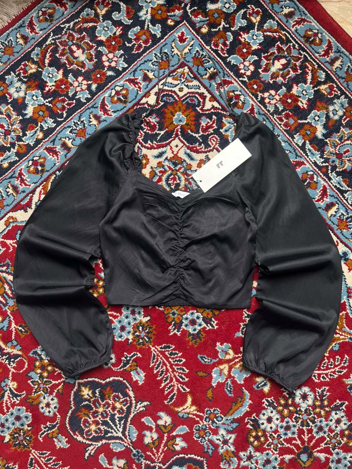 Envii Black Ruched Front Balloon Long Sleeve Blouse - M