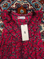 Smiley Collection Red Graphic Print Ruffled Sleeveless Blouse - M