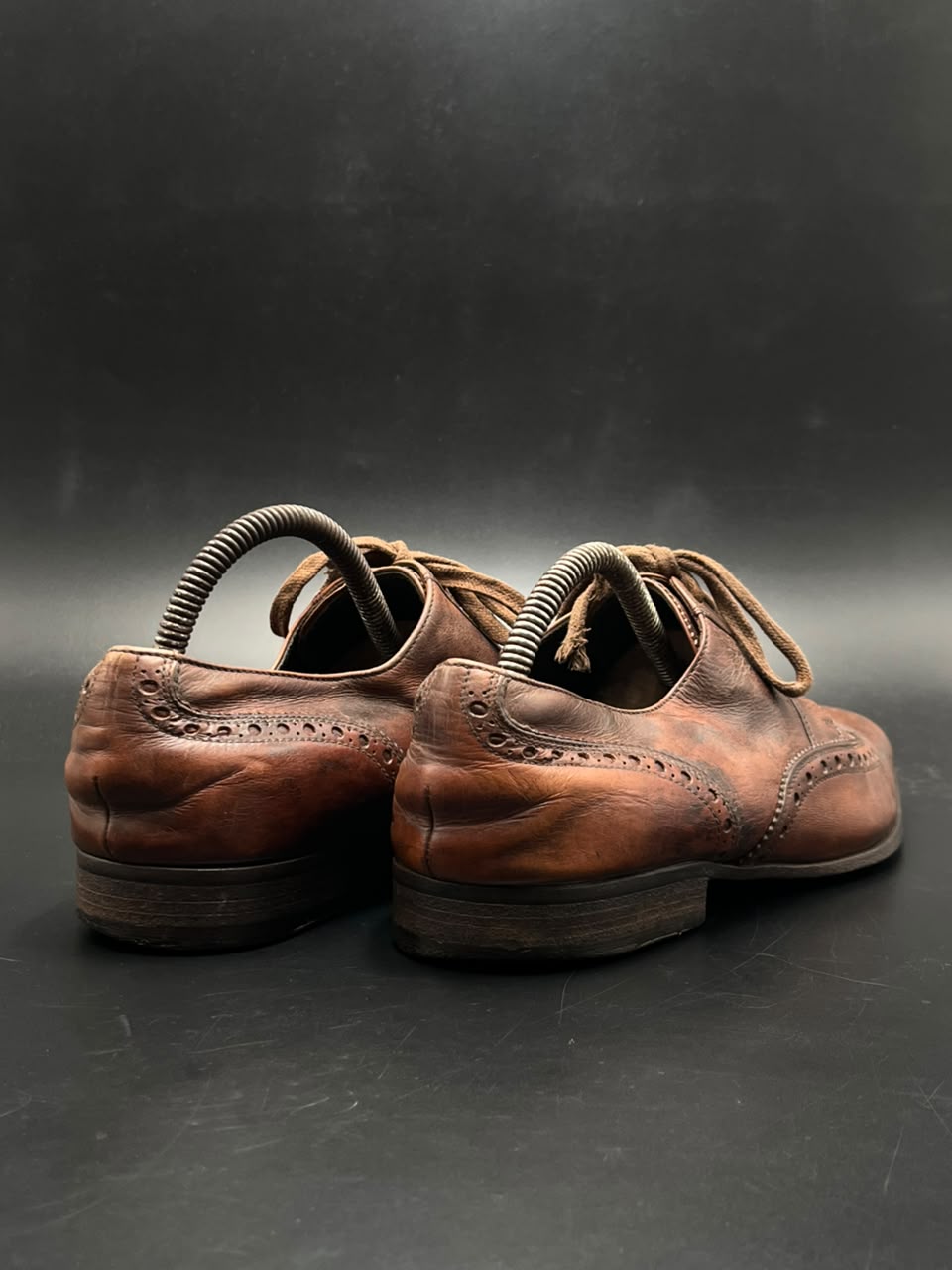 GUCCI Mens Brown Distressed Leather Wingtip Brogue Oxford loafers - 43