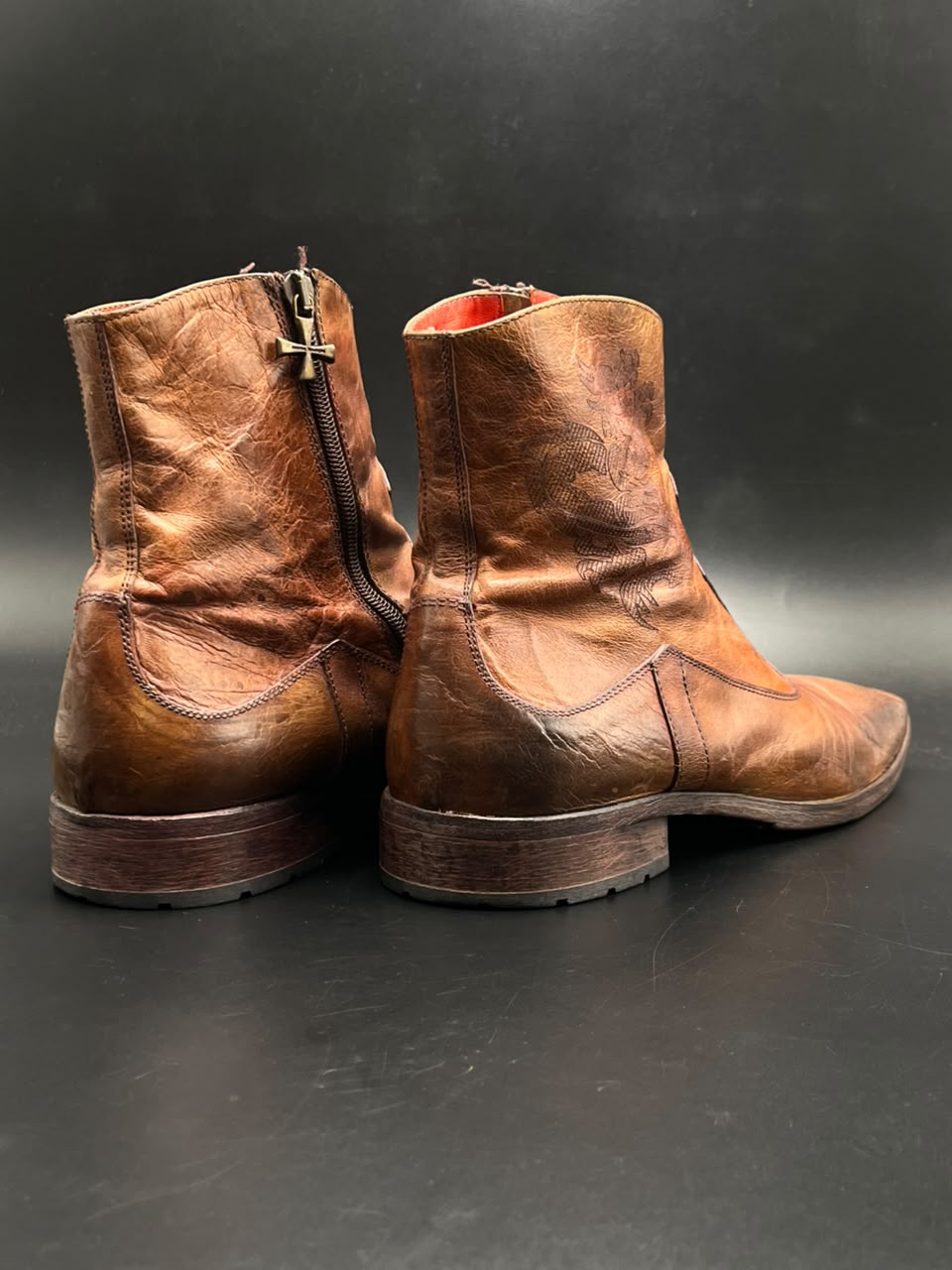 MARK NASON Mens Dragon Embossed Square Toe Side Zip Ankle Boots - 43