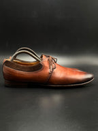 GUCCI Mens Brown Burnished Leather Suede Plain Toe Derbys - 41