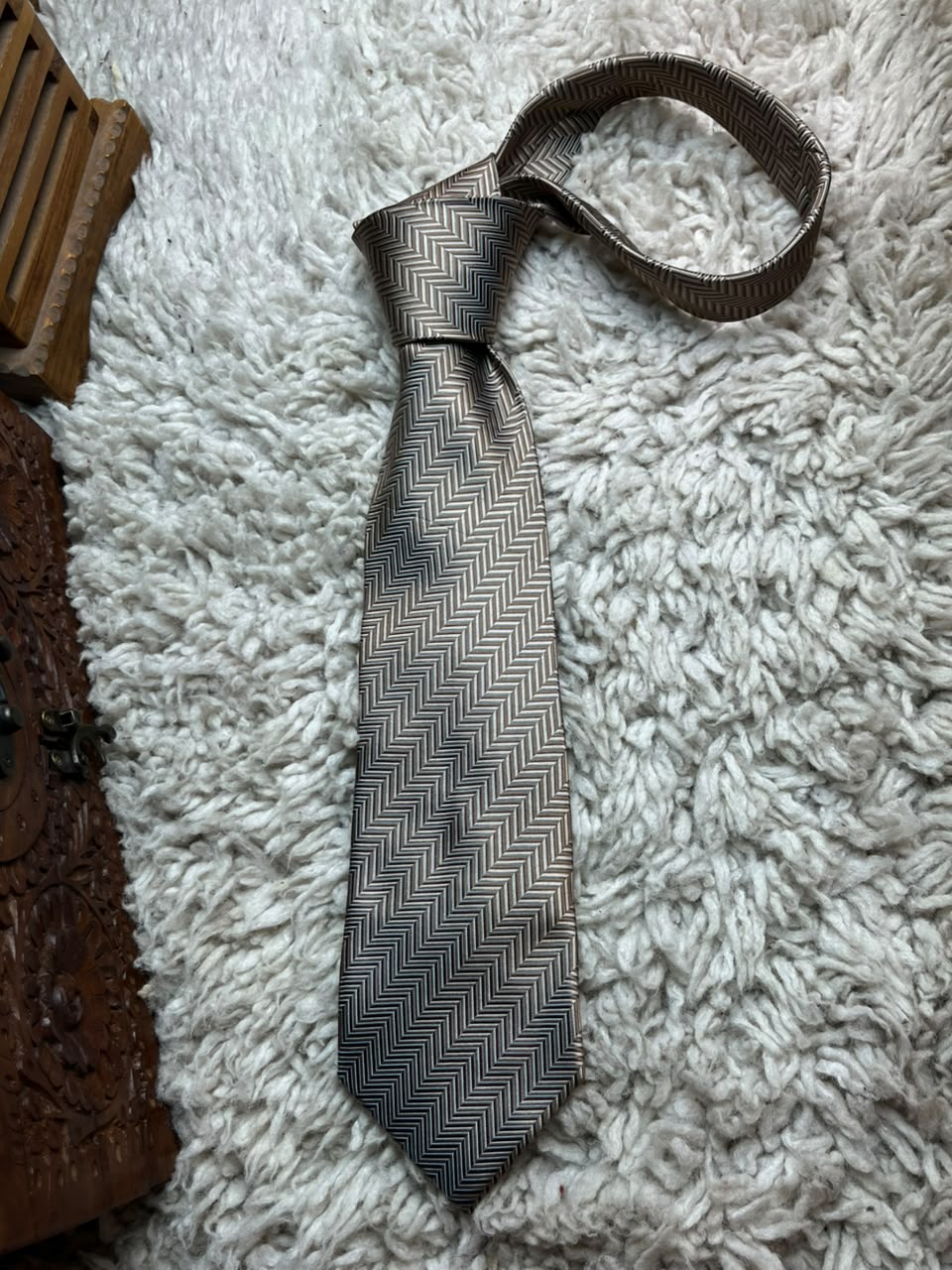 MARKS & SPENCER Collezione Brown Bronze Light Blue Chevron Silk Dress Tie