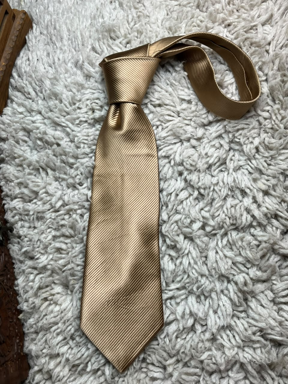 BAUMLER Mens Champagne Gold Solid Ribbed Twill 100% Silk Dress Tie