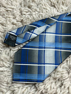 Pierre Cardin Mens Blue Grey White Diagonal Plaid Polyester Dress Tie