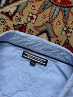 TOMMY HILFIGER LIGHT BLUE OXFORD COTTON BUTTON DOWN SHIRT - S