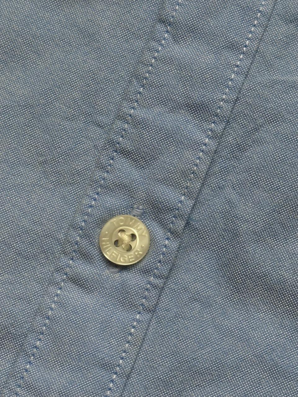 TOMMY HILFIGER LIGHT BLUE OXFORD COTTON BUTTON DOWN SHIRT - S