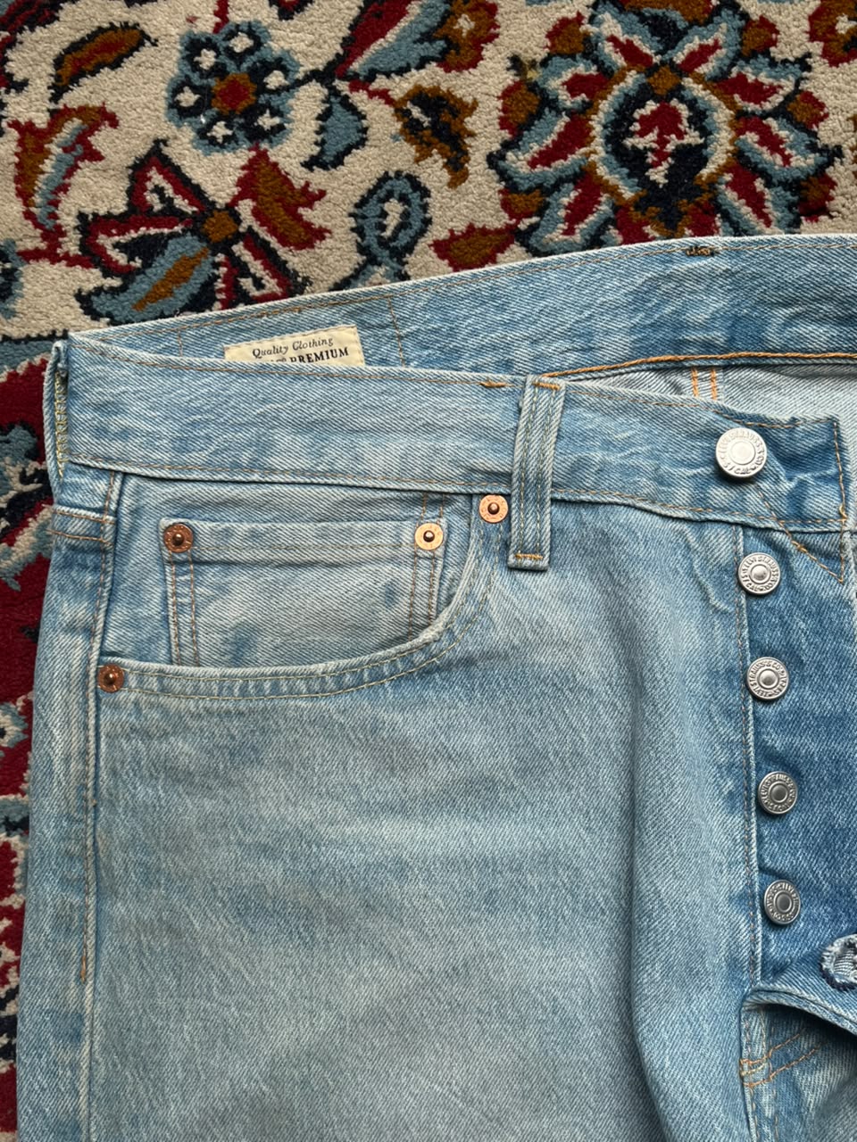 Levis Premium 501 Straight Fit Light WashED JEANS - 32