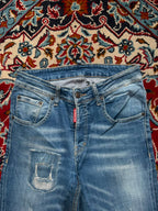 DSQUARED2 Light WashED Distressed Ripped Wide FIT Flared JEANS - 28