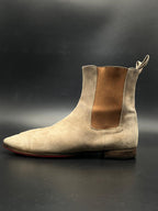 CHRISTIAN LOUBOUTIN Beige Suede Chelsea Boots Signature Red Sole - 40