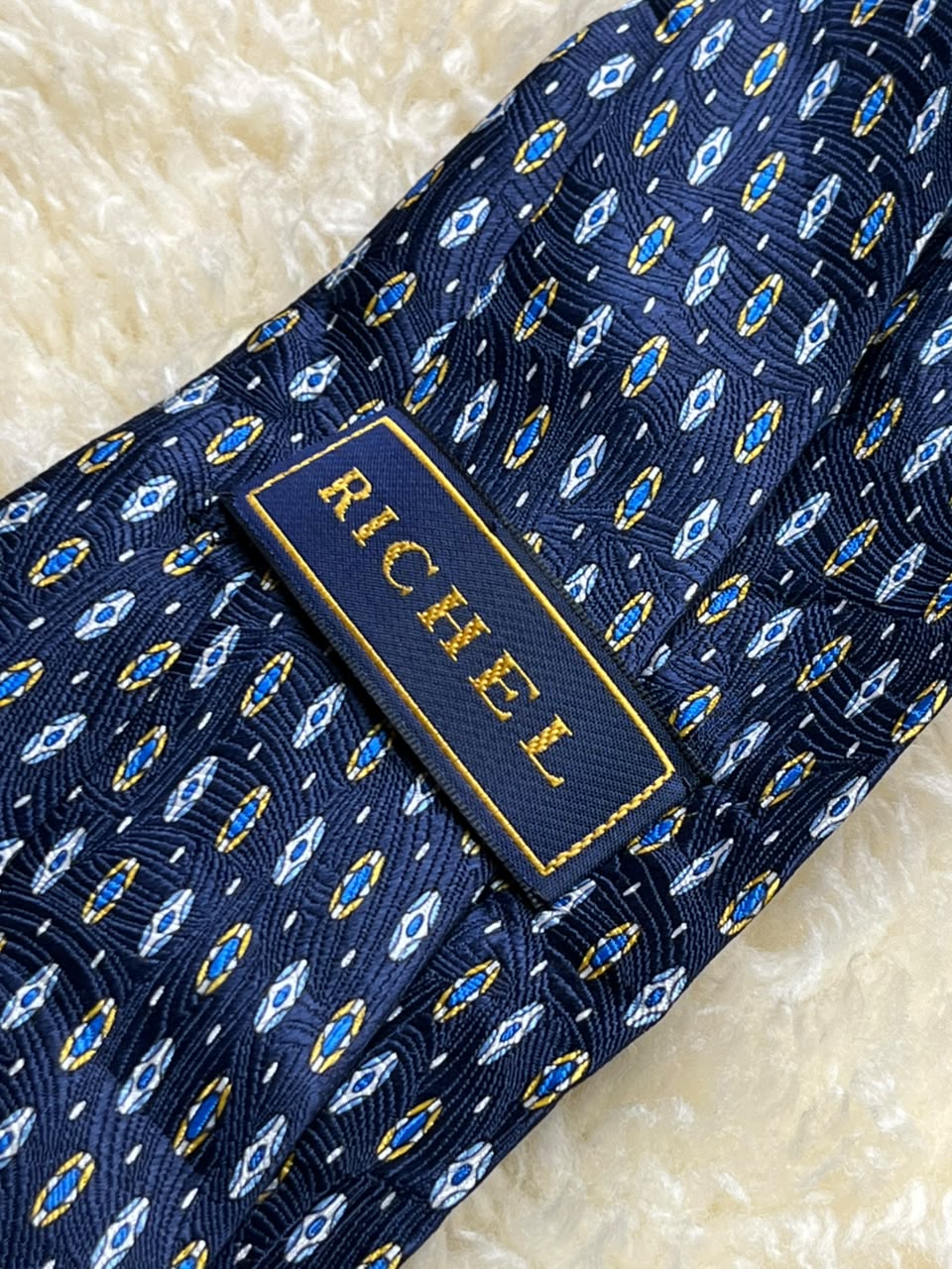 Richel Mens Silk - Navy Blue Yellow Geometric Medallion Pattern tie