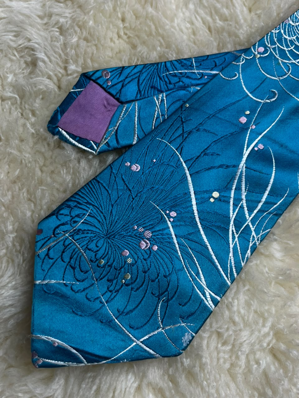 Giant Panda Pure Chinese Silk - Vibrant Turquoise Chrysanthemum Tie