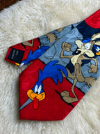 Vintage 1994 Warner Bros Looney Tunes - Wile E Coyote Road Runner tie