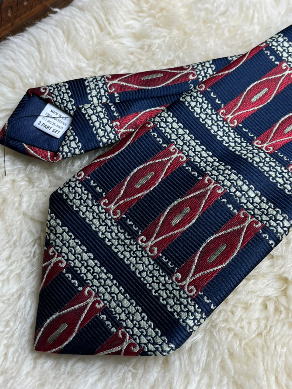 St Michael Marks & Spencer - Navy Blue Burgundy Red Woven Tie UK
