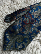 Welch Margetson Made in UK - Blue Gold Baroque Medallion tie
