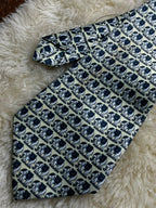 Mercedes Necktie Cream Yellow Elephant Novelty Animal Tie