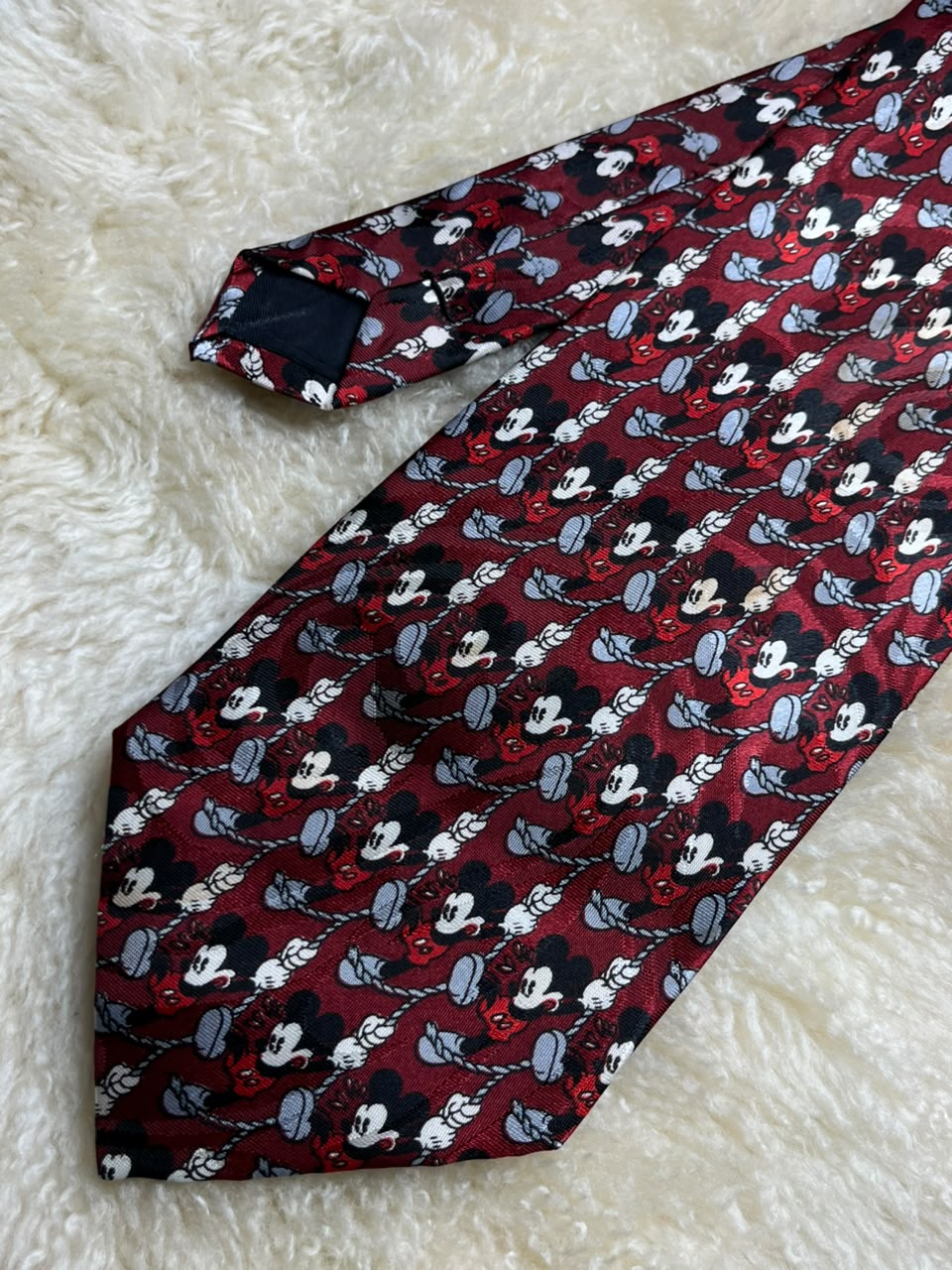 Disney Mickey Mouse - Burgundy Red All Over Character Print Tie
