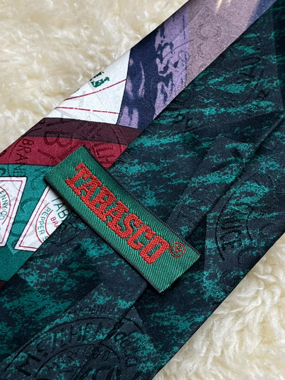 Tabasco Silk McIlhenny Co Hot Pepper Sauce Bottle Novelty Green Red Tie