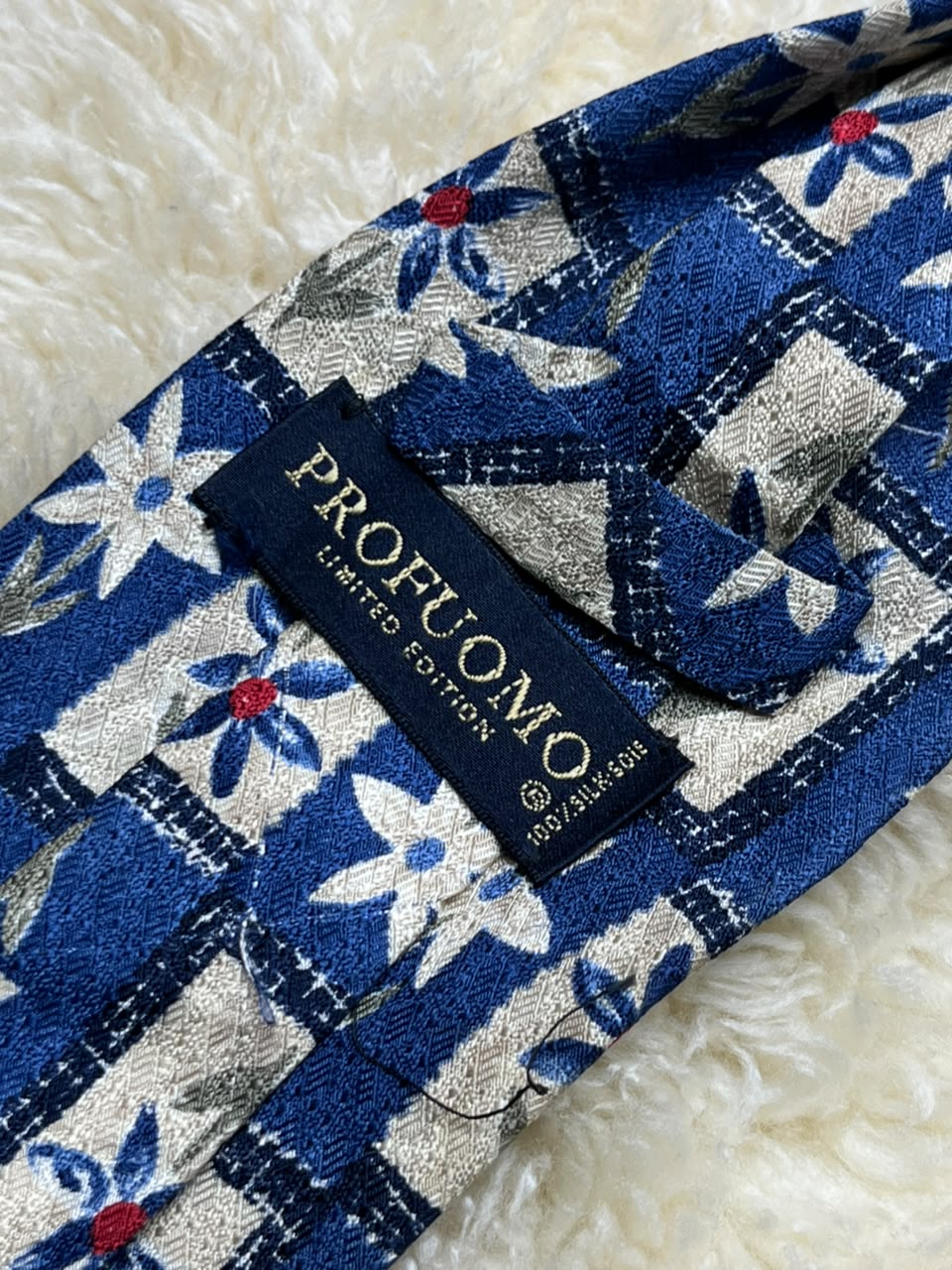 Profuomo Limited Edition Silk Mens Blue Floral Geometric Grid Patterned Tie