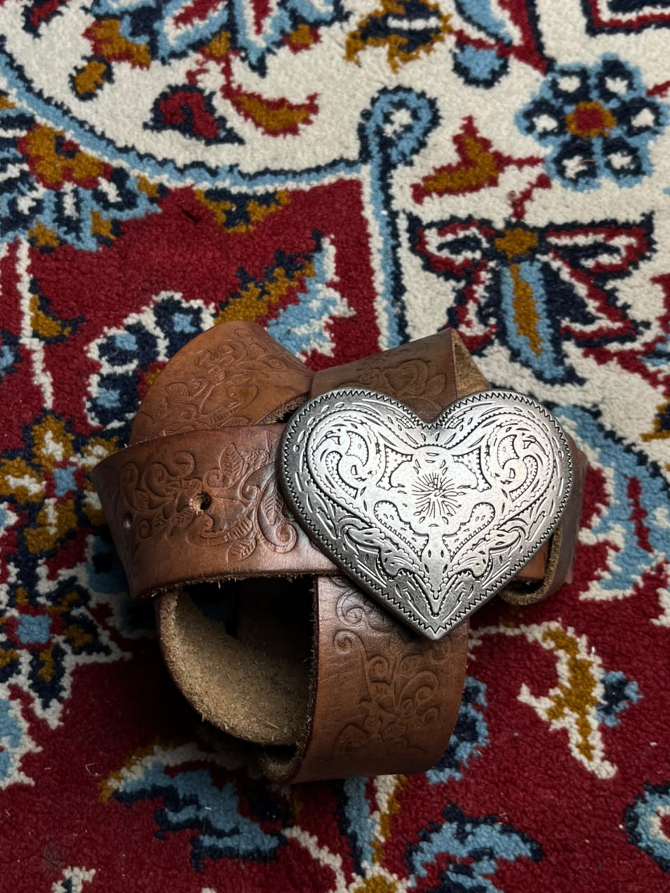 Western Floral Embossed Silver Engraved Heart Buckle Leather Belt