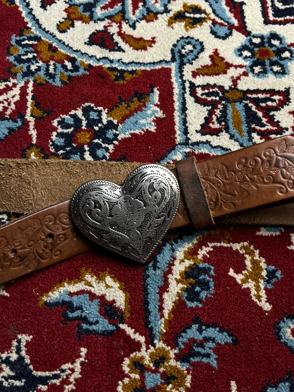 Western Floral Embossed Silver Engraved Heart Buckle Leather Belt