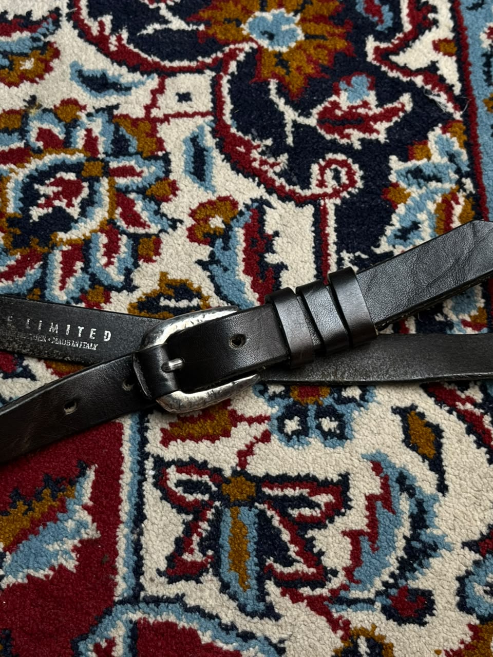 The Limited Leather Belt Made in Italy Black Silver Oval Buckle