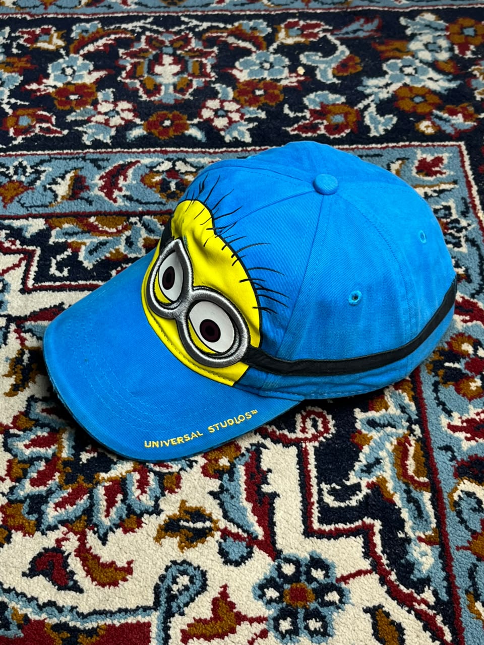 Universal Studios Despicable Me Minions Blue Eye Goggles Baseball Cap