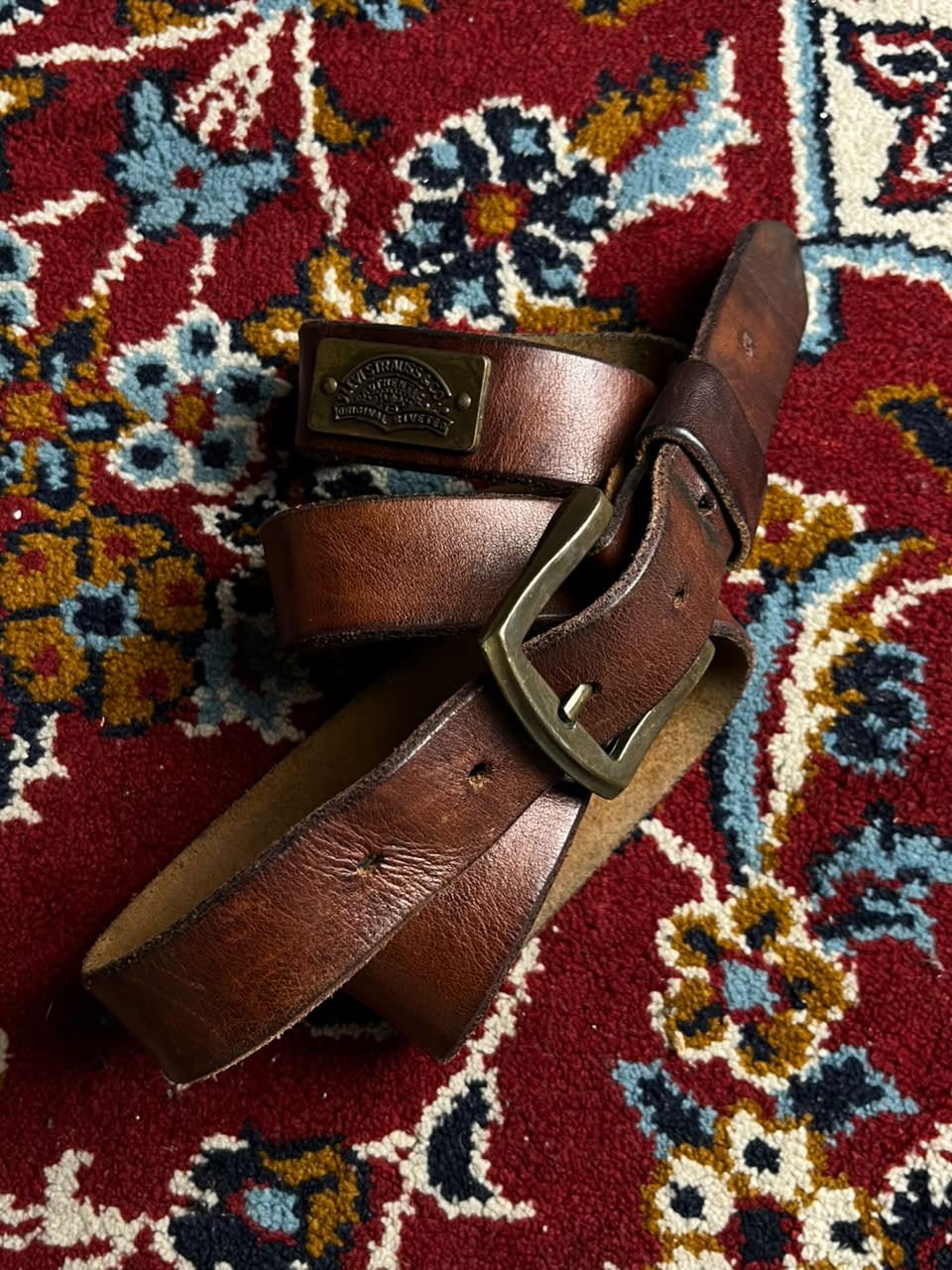 Levi Strauss & Co Authentic Original Riveted Metal Badge Brown Leather Belt