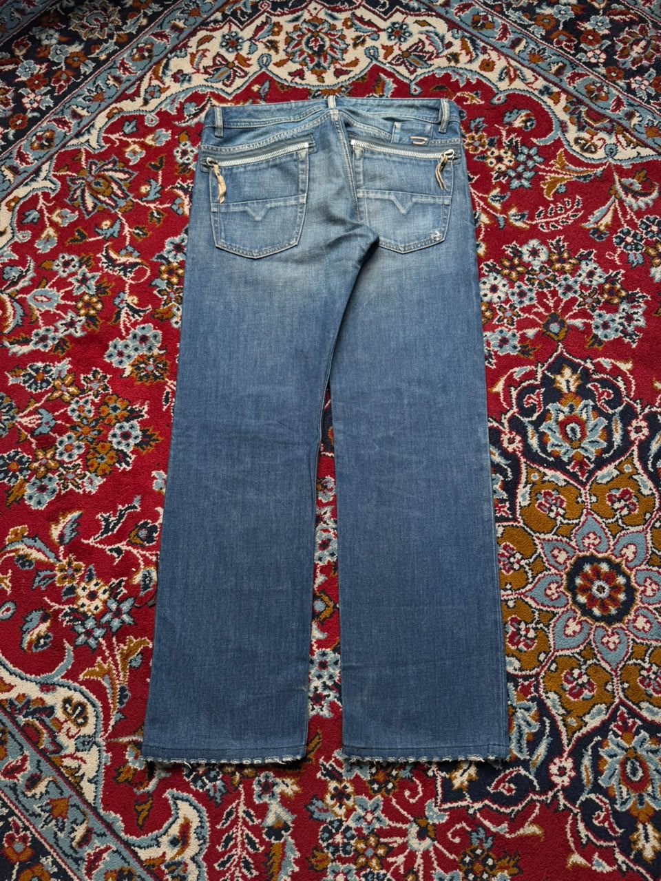 Vintage Diesel Italian Made Zipper Pocket Relaxed Fit Jeans - 32