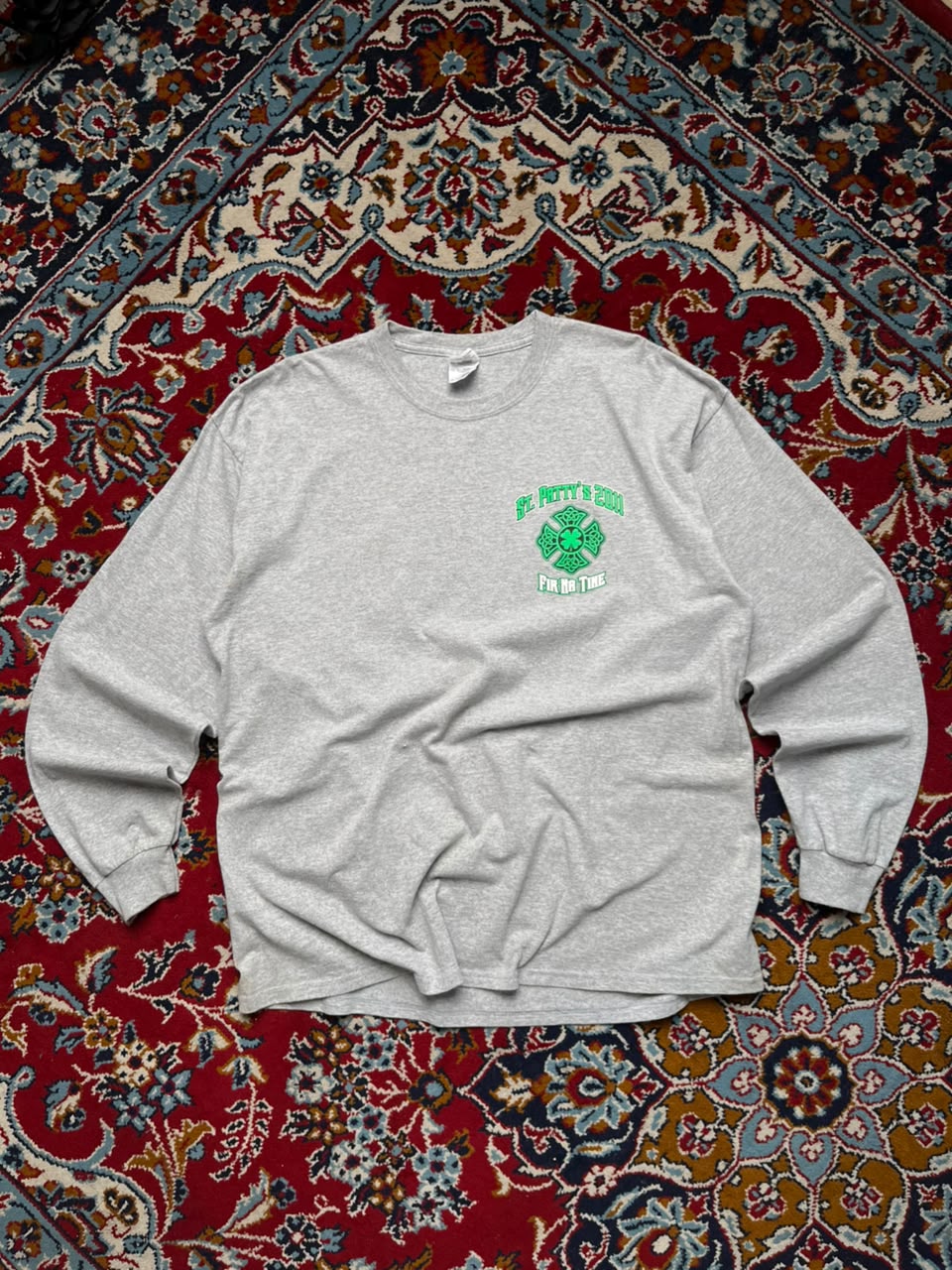 Vintage Gildan Grey Printed Long Sleeve Shirt - L