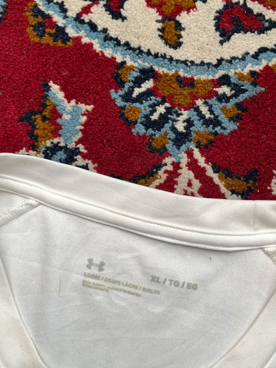 Under Armour White Dri Fit Tee - XL