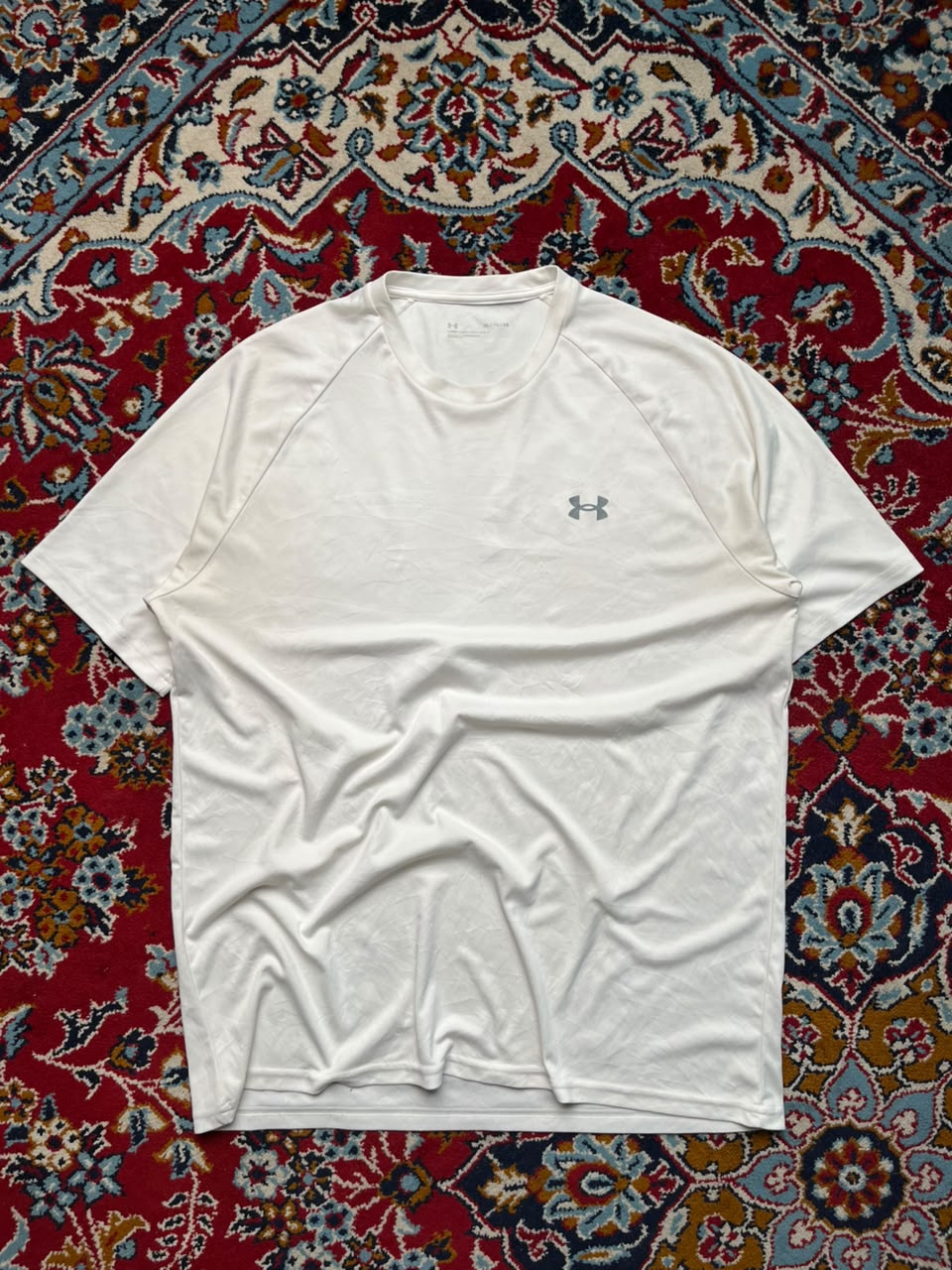 Under Armour White Dri Fit Tee - XL