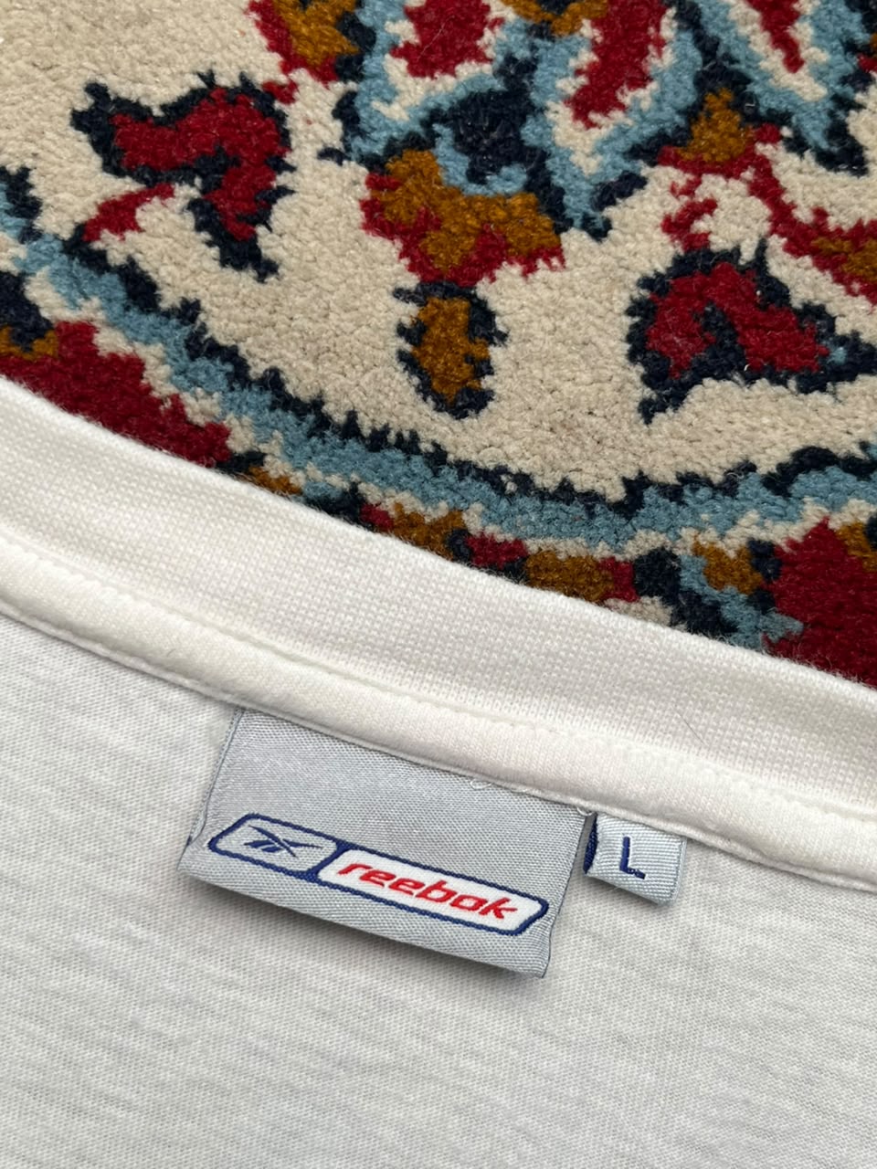 Reebok white Cotton Tee - L