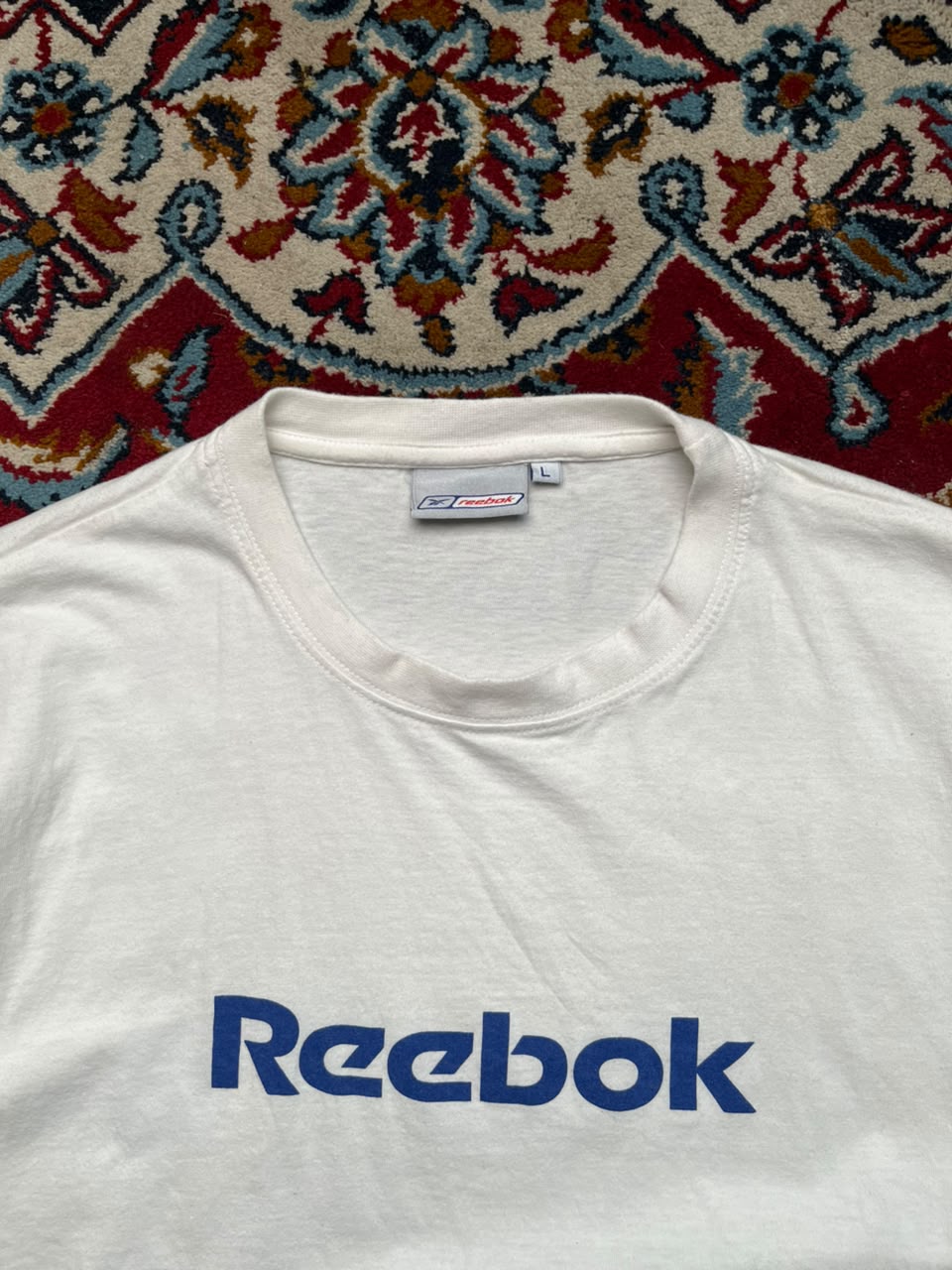 Reebok white Cotton Tee - L