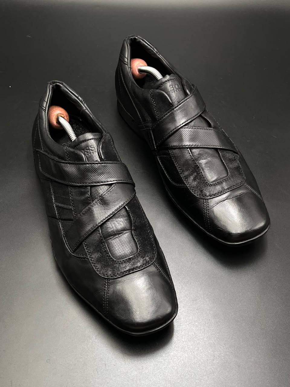 HUGO BOSS Mens Black Leather Strap Slip On Drivers  - 44