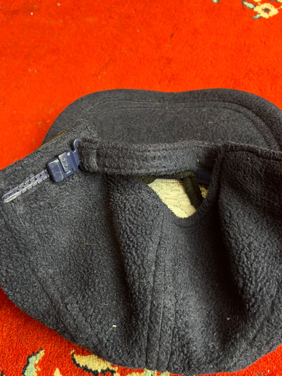 Vintage Disney "That's Donald!" Fleece Earflap Cap – Navy Blue