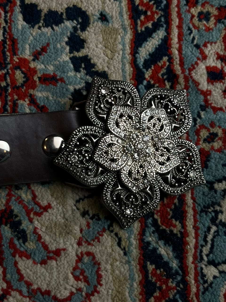 Western Rhinestone Flower Buckle Belt