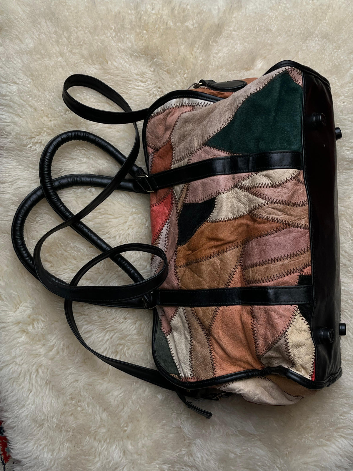 Vintage1980s Lilly Multicolor Patchwork Leather Shoulder Bag Barrel Satchel Purse