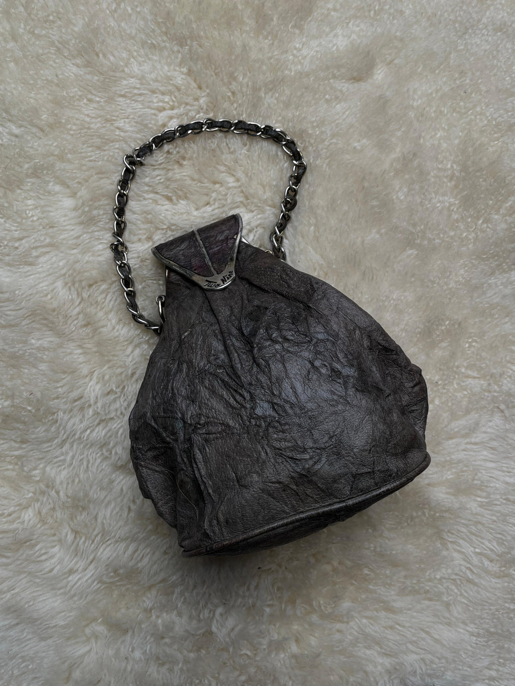 Two Nine Vintage Crinkled Distressed Leather Kiss Lock Chain Handle Bucket Purse