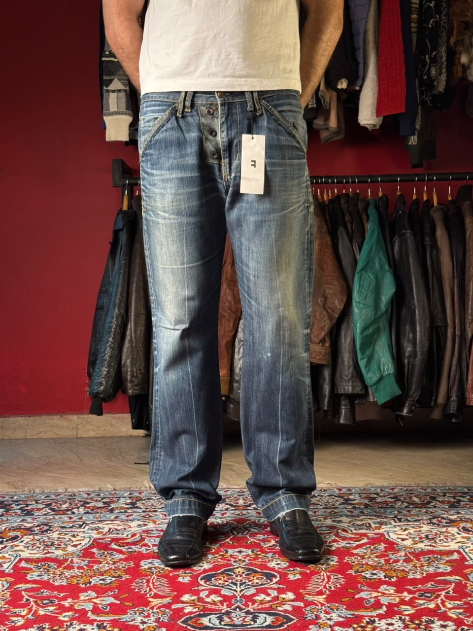 Vintage Zuelements Blue WashED Distressed Straight FIT JEANS - 34