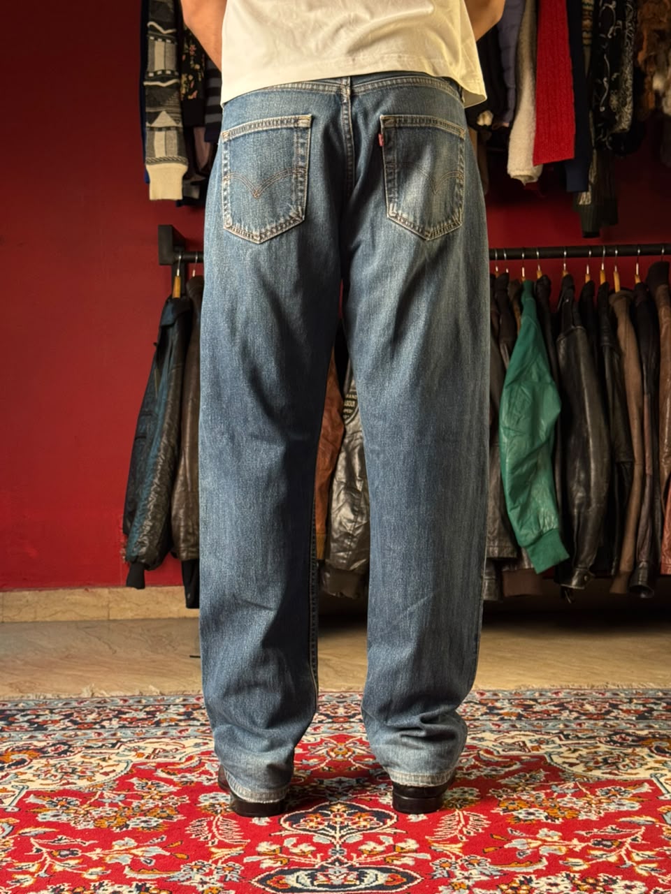 Levi's 501 Straight Fit Medium Washed Blue Jeans - 34