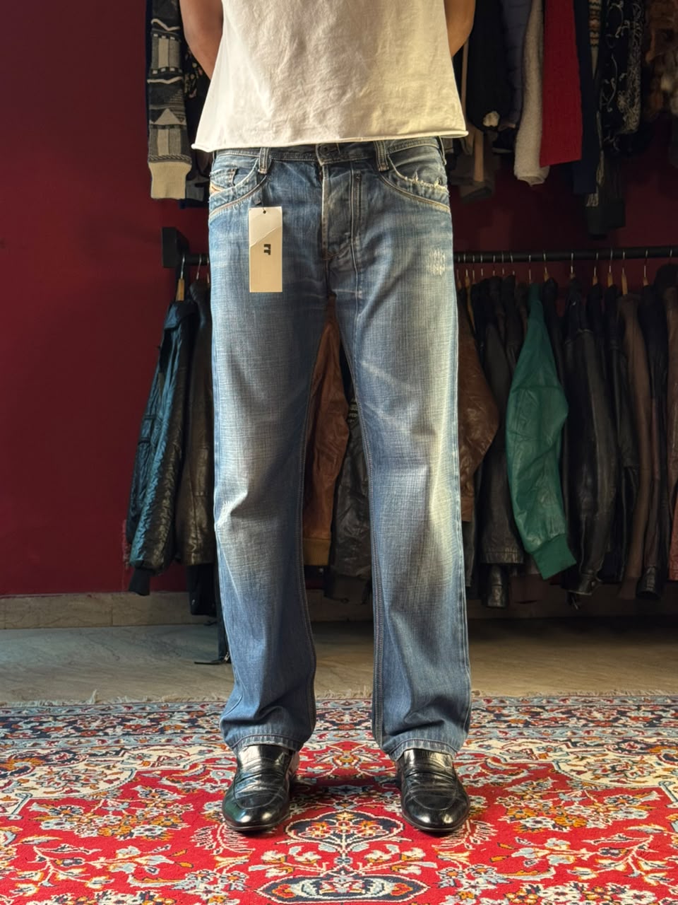 DIESEL TIMMEN(STRAIGHT FIT) NON-STRETCH JEANS - 32