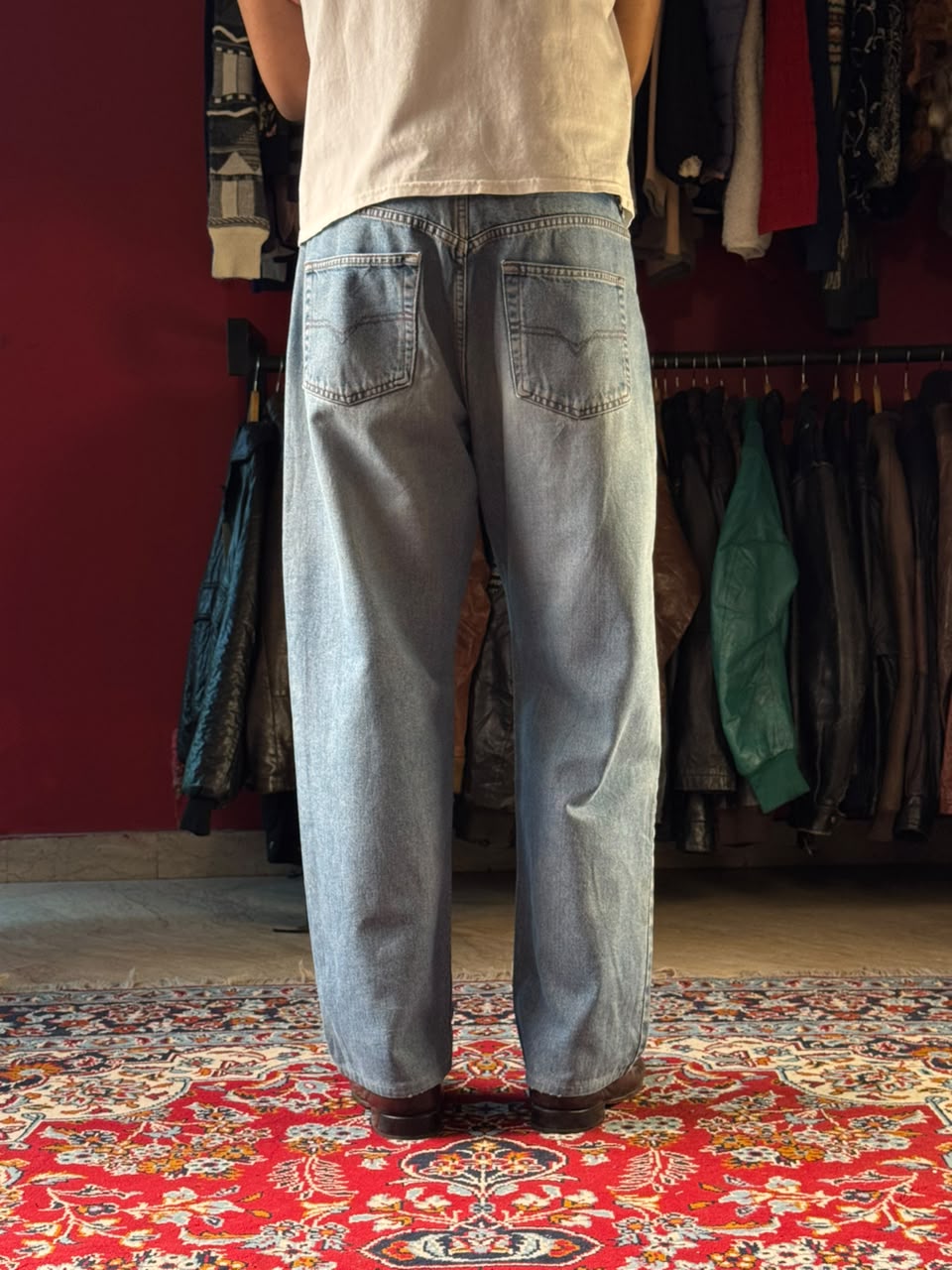 Vintage Diesel Relaxed FIT Light WashED JEANS - 32