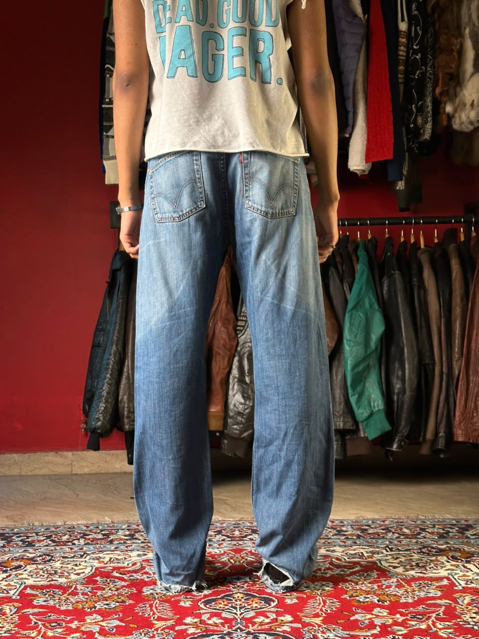 Vintage Levi's 506 Standard Distressed Blue WashED Straight BOOTCUT FIT JEANS - 34