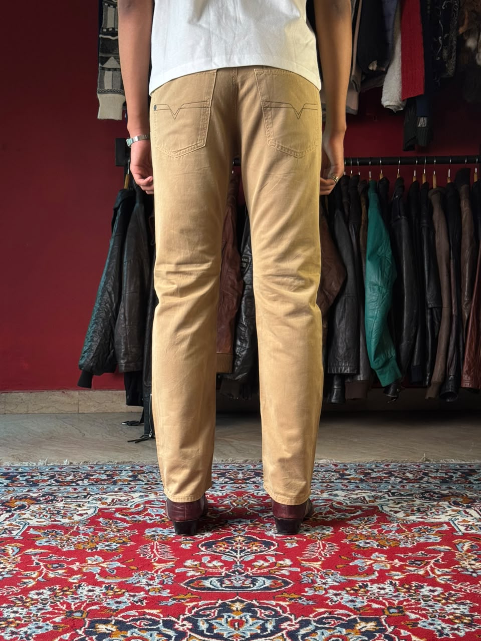 DIESEL Waykee Beige Tan Straight Fit JEANS - 32